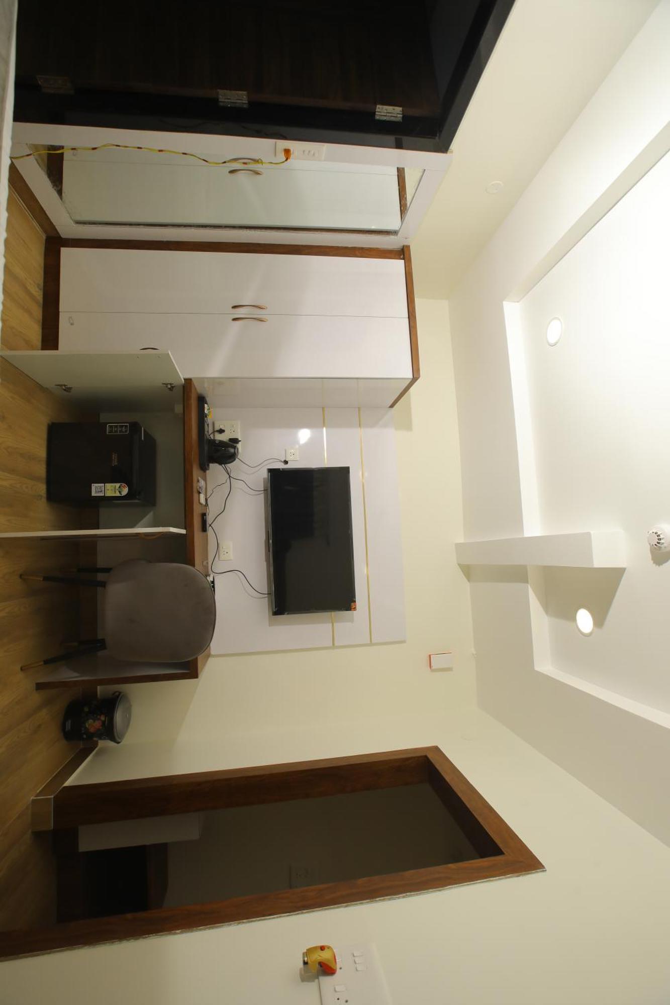 Radha Rani Residency Hotel Khammam ภายนอก รูปภาพ